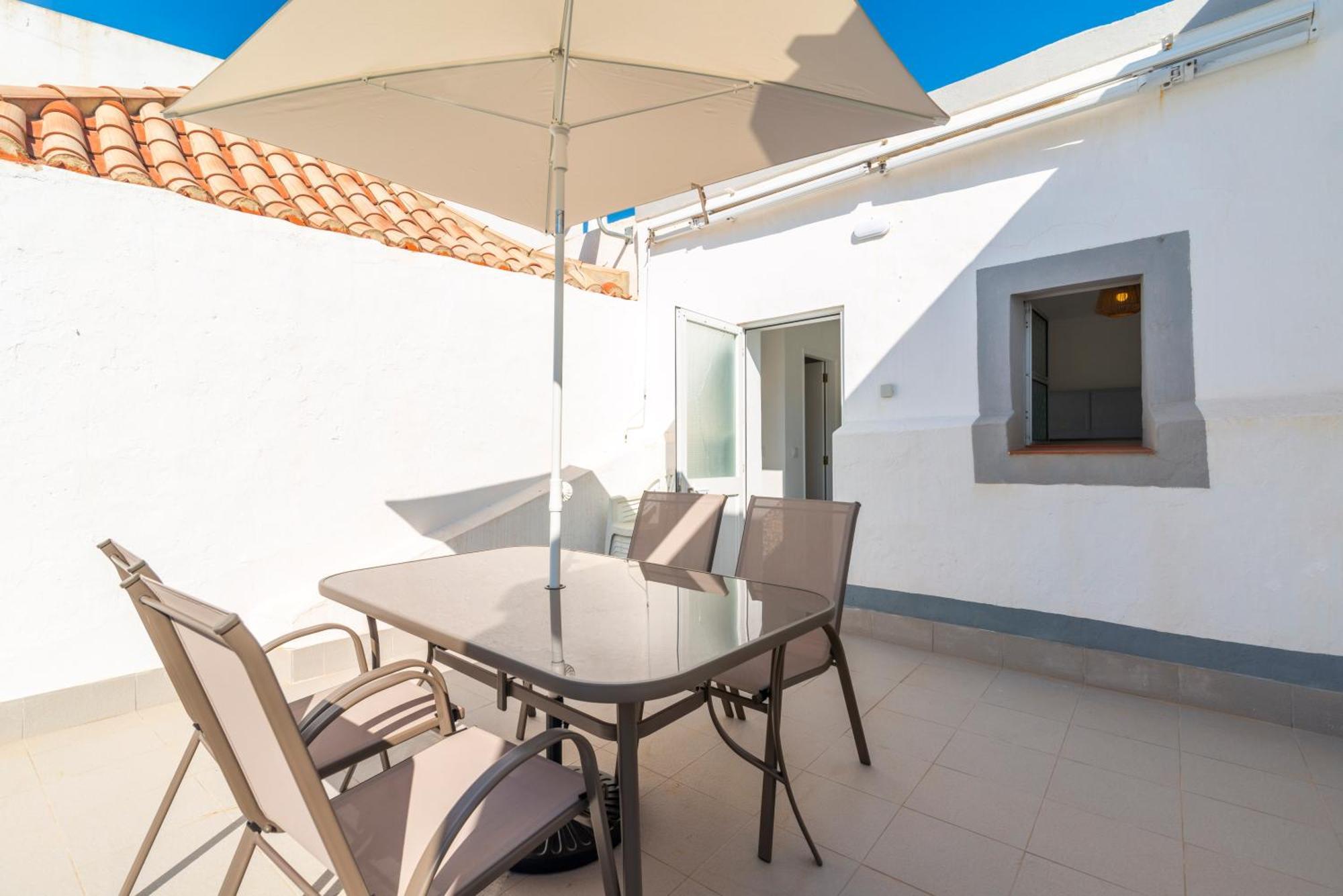 Casa Garde - 5 Mins City Center - Private Balcony - Wi-Fi Тавира Екстериор снимка